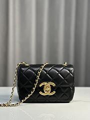 Fortok Chanel 24b Double C Logo Flap Bag Black 13.5x19x7cm - 1