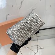 Fortok Miu Miu Matelassé Nappa Leather Bag Silver 18x9.5x4cm - 3