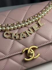 Fortok Chanel 24A Pearl Chain Baguette Bag Light Pink 13x27x5cm  - 3