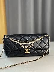 Fortok Chanel 24A Pearl Chain Baguette Bag Black 13x27x5cm  - 1