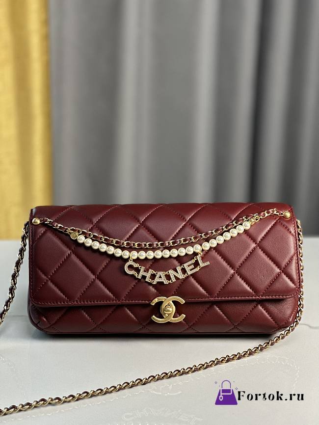 Fortok Chanel 24A Pearl Chain Baguette Bag Burgundy 13x27x5cm  - 1