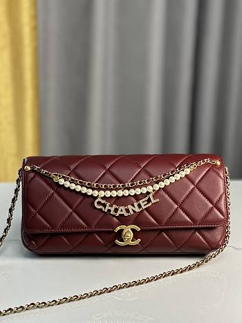 Fortok Chanel 24A Pearl Chain Baguette Bag Burgundy 13x27x5cm 