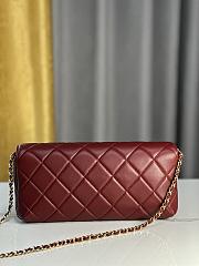 Fortok Chanel 24A Pearl Chain Baguette Bag Burgundy 13x27x5cm  - 2