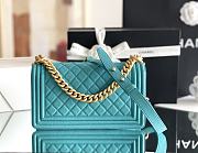 Fortok Chanel Leboy Grained Leather Gold-tone Metal Bag in Lake Green 25x14.5x8cm - 6