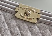 Fortok Chanel Leboy Grained Leather Gold-tone Metal Bag in Grey 25x14.5x8cm - 2