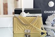 Fortok Chanel Chervon Bag Yellow 25x14.5x8cm - 1