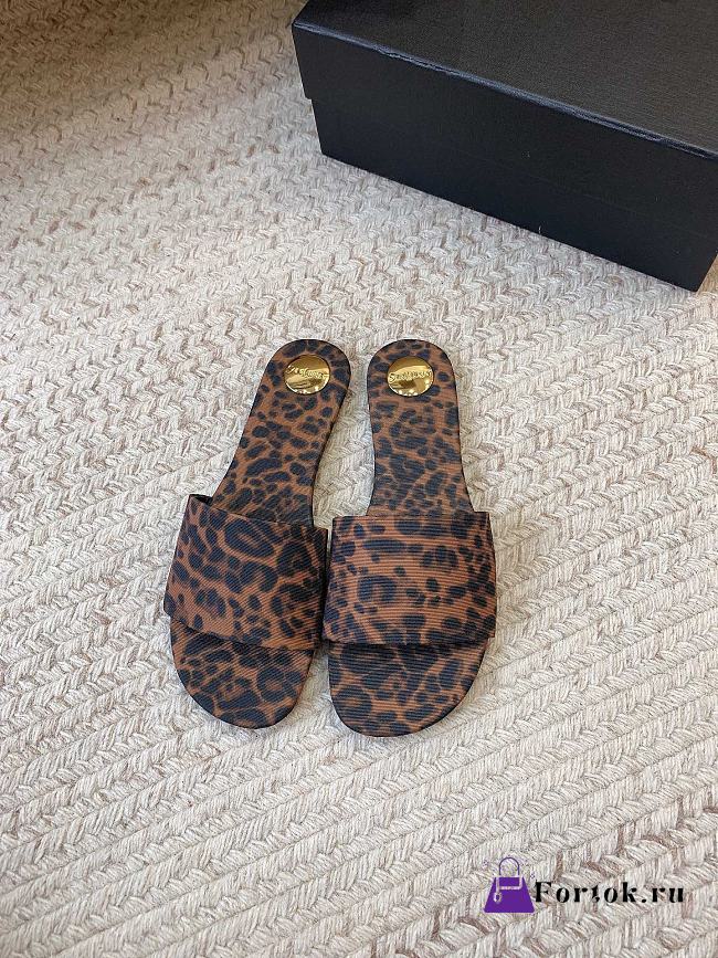 Fortok Saint Laurent Carlyle Leopard-Print Sandals - 1