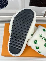 Fortok Louis Vuitton Lujia Fur Slippers White & Green  - 6