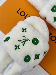 Fortok Louis Vuitton Lujia Fur Slippers White & Green  - 4