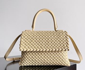 Fortok Bottega Veneta Crossbody Patti Handbag Yellow 19x26x11cm