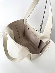 Fortok Saint Laurent LE 5 À 7 Bea Tote Bag In White Grained Leather 763435 50x28x18cm - 3