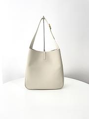 Fortok Saint Laurent Le 5 À 7 Hobo Bag In White Grained Leather 753837 30x31x13cm - 6
