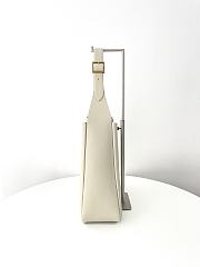 Fortok Saint Laurent Le 5 À 7 Hobo Bag In White Grained Leather 753837 30x31x13cm - 5