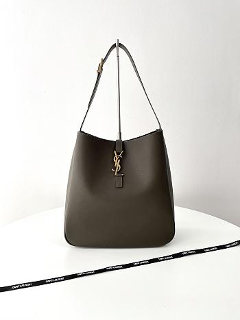 Fortok Saint Laurent Le 5 À 7 Hobo Bag In Light Musk Grained Leather 753837 30x31x13cm