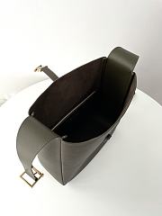 Fortok Saint Laurent Le 5 À 7 Hobo Bag In Light Musk Grained Leather 753837 30x31x13cm - 2
