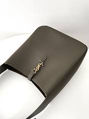 Fortok Saint Laurent Le 5 À 7 Hobo Bag In Light Musk Grained Leather 753837 30x31x13cm - 4