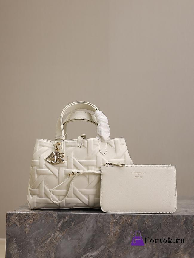 Fortok Dior Toujours Bag White Graphic Cannage Calfskin 28.5x21.5x17cm - 1
