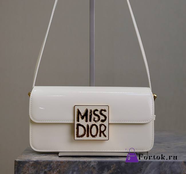 Fortok Dior Miss Flap Bag White Patent Calfskin 22x11x6cm - 1