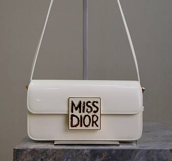 Fortok Dior Miss Flap Bag White Patent Calfskin 22x11x6cm