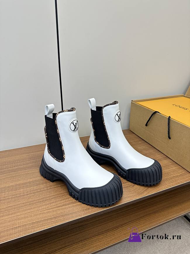 Fortok Louis Vuitton Chelsea Boot White - 1