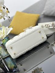 Fortok Dior Lady My Four-grid Dragonfly Stud White Bag 20x16.5x8cm - 6