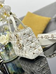 Fortok Dior Lady My Four-grid Dragonfly Stud White Bag 20x16.5x8cm - 3