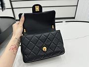 Fortok Chanel Mini Flap Bag Black Shiny Lambskin Pearls & Gold-Tone Metal 12.5x17x5cm - 6