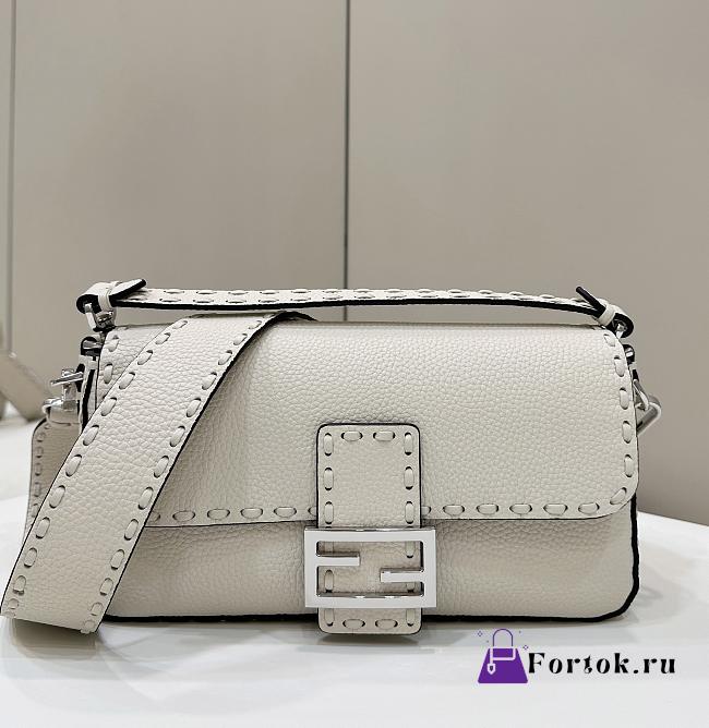 Fortok Fendi Baguette White Bag 8610 28x6.5x15cm - 1