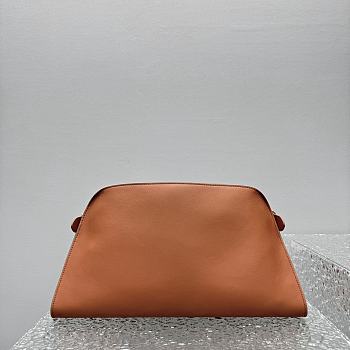 Fortok The Row Margaux EQ Clutch Brown 43x20x24cm