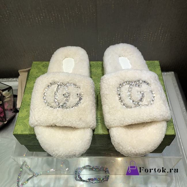 Fortok Gucci GG Logo Wool Slippers White - 1