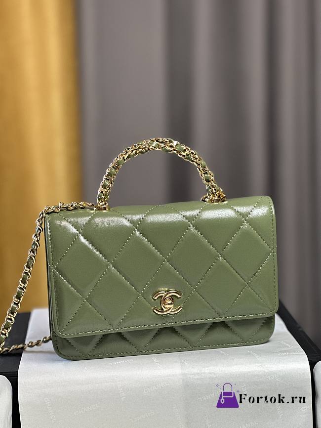 Fortok Chanel 24B twisted Chain Handle Woc Bag Green 19x12x4.5cm - 1