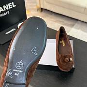 Fortok Chanel Brown Suede And Patent Leather Camellia Ballet Flats - 5