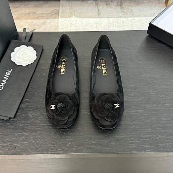 Fortok Chanel Black Suede And Patent Leather Camellia Ballet Flats