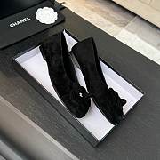 Fortok Chanel Black Suede And Patent Leather Camellia Ballet Flats - 2