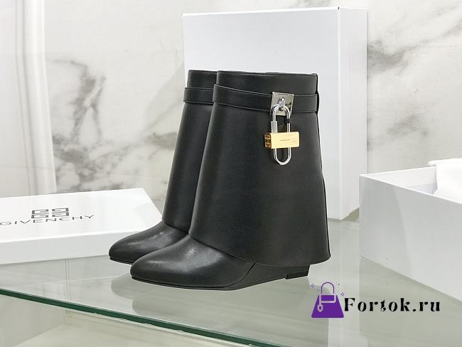 Fortok Givenchy Box Calfskin Shark Lock Ankle Boots Black - 1