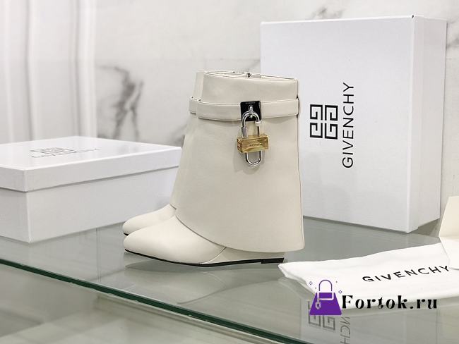 Fortok Givenchy Box Calfskin Shark Lock Ankle Boots White - 1