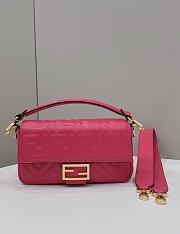 Fortok Fendi Baguette FF Logo Bag in Fuchsia 26x5x13cm - 1