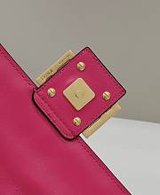 Fortok Fendi Baguette FF Logo Bag in Fuchsia 26x5x13cm - 3