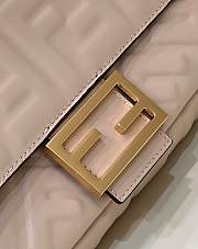 Fortok Fendi Baguette FF Logo Bag in Beige 26x5x13cm - 5