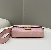 Fortok Fendi Baguette FF Logo Bag in Light Pink 26x5x13cm - 6