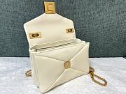 Fortok Valentino One Stud Nappa Bag With Chain White 19x14x11cm - 3