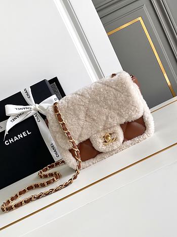 Fortok Chanel Mini Flap Bag Shearling Lambskin & Gold-Tone Metal Beige & Brown 12x18x6cm