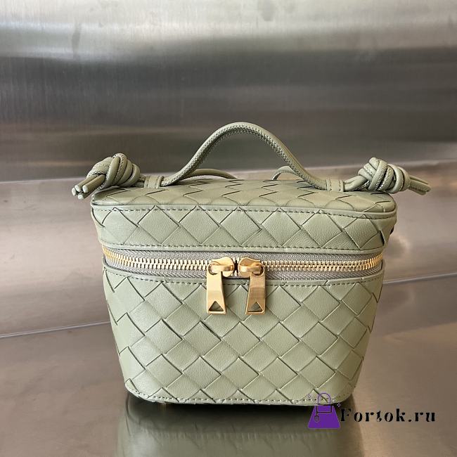 Fortok Bottega Veneta Woven Mini Cosmetic Bag Light Green 743551 18x12.5x8cm - 1