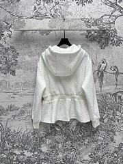 Fortok Louis Vuitton Old Flower Jacquard Hooded Waist Ruffled Jacket White - 6