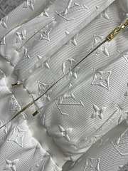 Fortok Louis Vuitton Old Flower Jacquard Hooded Waist Ruffled Jacket White - 5