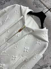 Fortok Louis Vuitton Old Flower Jacquard Hooded Waist Ruffled Jacket White - 2