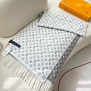 Fortok Louis Vuitton Monogram Scarf Grey & White 45x200cm - 4