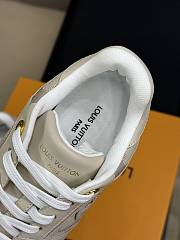 Fortok Louis Vuitton 24 Runaway Sneakers Beige - 6