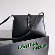 Fortok Bottega Veneta Liberta Crossbody Bag Black 806030 27x16x6cm - 6