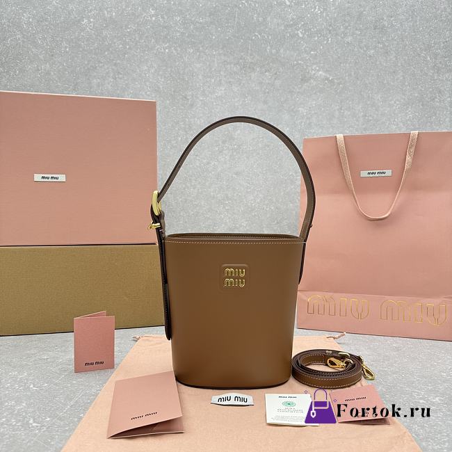 Fortok Miu Miu 24SS Bucket Bag Brown 16x10x24cm - 1